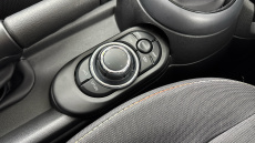 MINI Hatchback 1.5 Cooper Classic 5dr Auto Petrol Hatchback